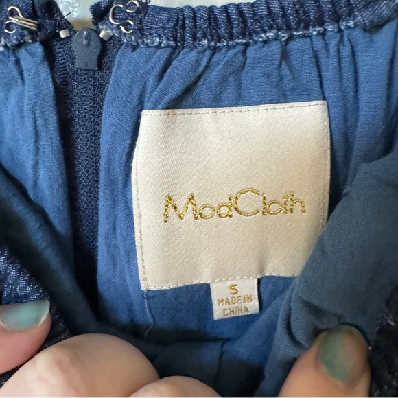 ModCloth | Lightweight Denim Off The Shoulder Dress - Picture 3 of 7